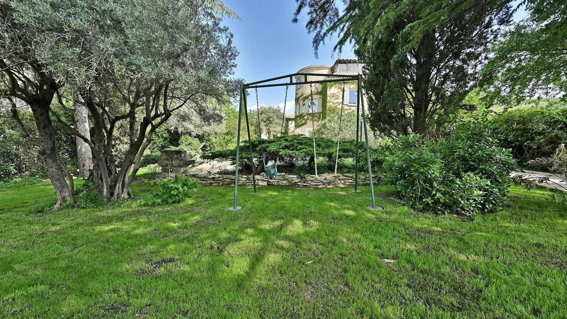 Villa Avec Piscine - 5 Min D'Avignon Les Angles  Frankreich